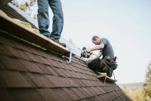 Find Local Roofers & Roofing Contractors in Lost Springs, KS